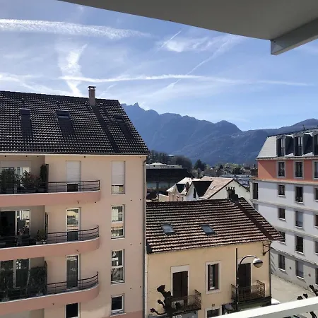 アパート 38m2 Le Grand Angle, Centre-ville, Parking Et Terrasse エクスレバン