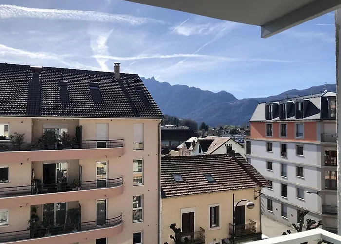 アパート 38m2 Le Grand Angle, Centre-ville, Parking Et Terrasse エクスレバン